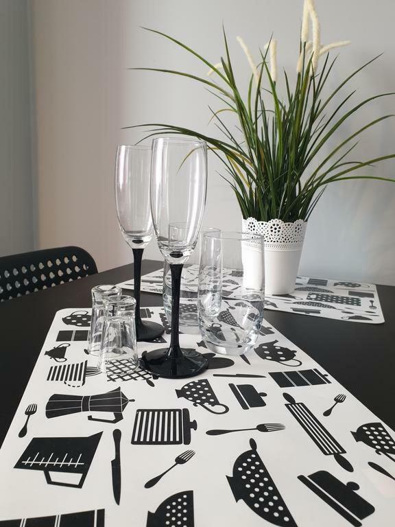 ורשה Apartamenty Promenada מראה חיצוני תמונה